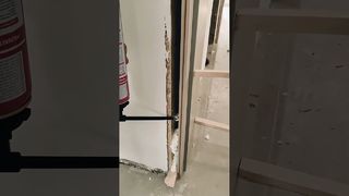 창문 및 문 설치용 폴리우레탄 폼: 안전하고 단열된 솔루션